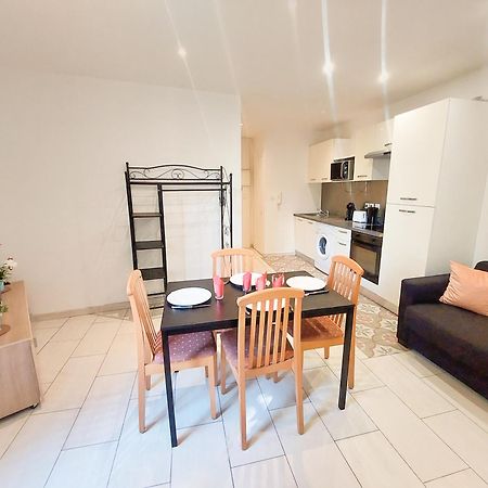 Charmant Appartement Pres Du Marche, Gare Et Port A 5Mn Tolón Exterior foto